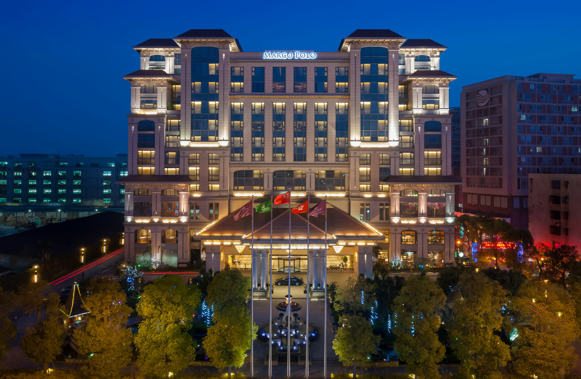 Готель Marco Polo Jin Jiang Цзиньцзян Екстер'єр фото